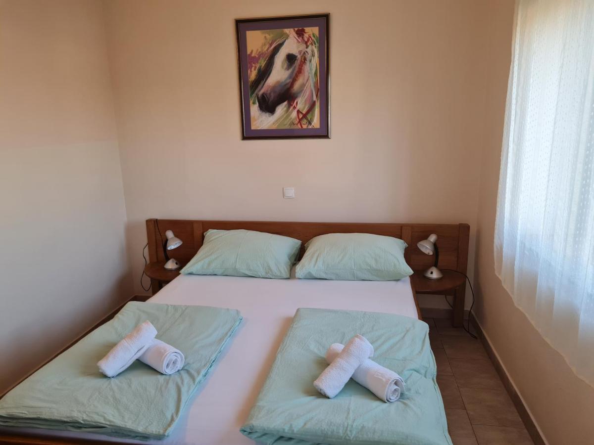 Apartment Lavanda Starigrad Exterior photo