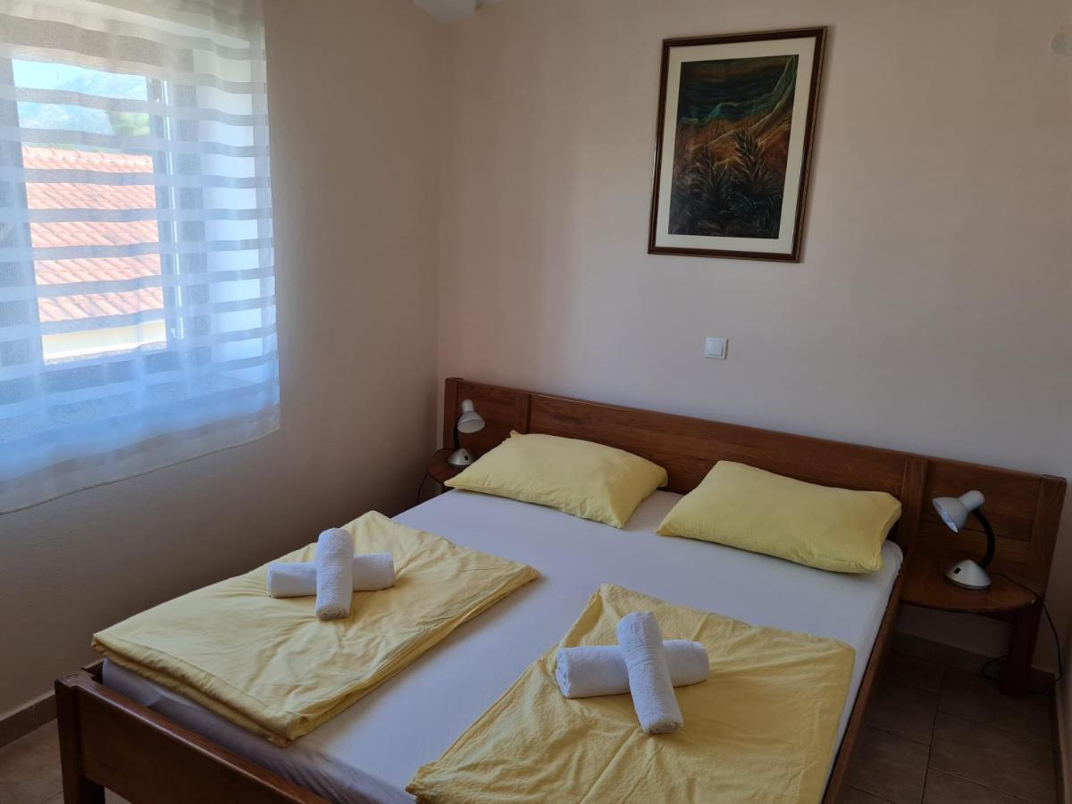 Apartment Lavanda Starigrad Exterior photo