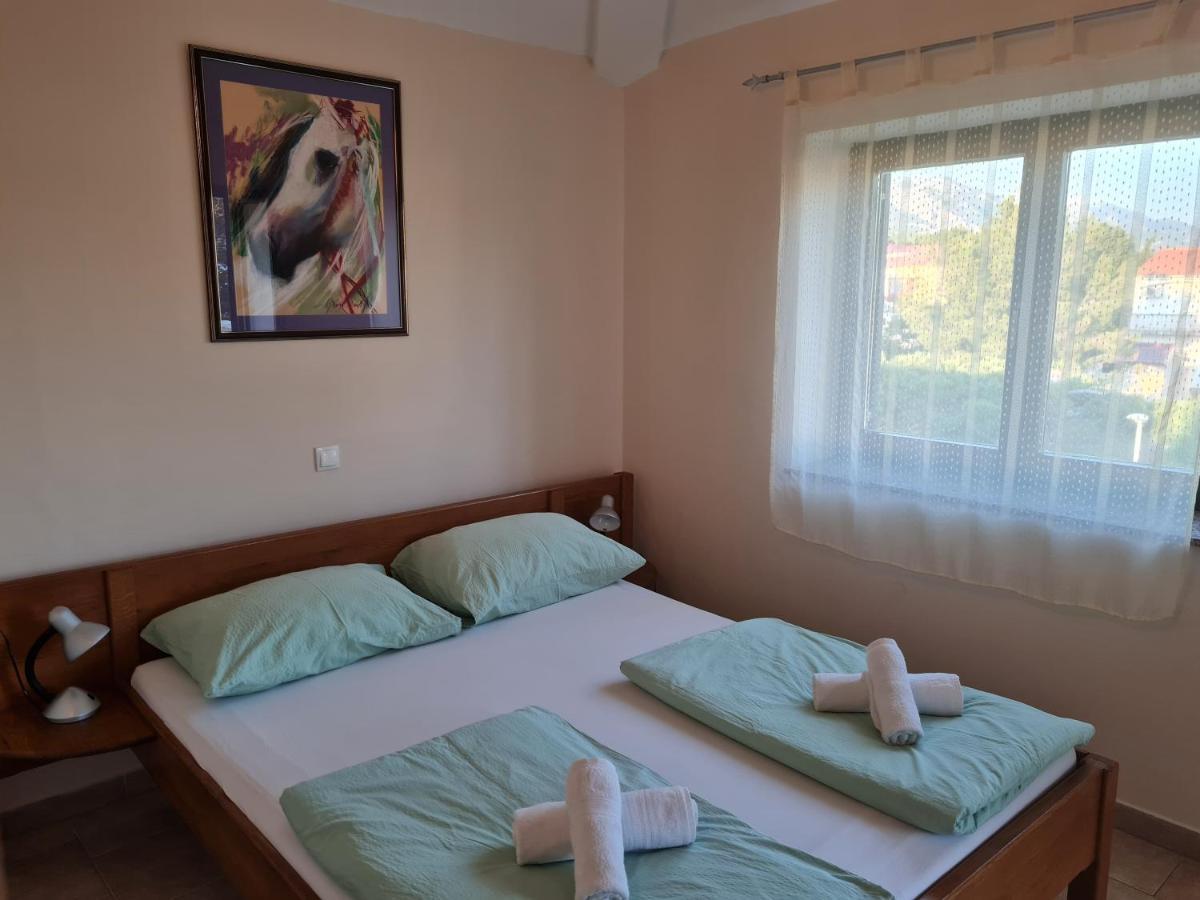 Apartment Lavanda Starigrad Exterior photo