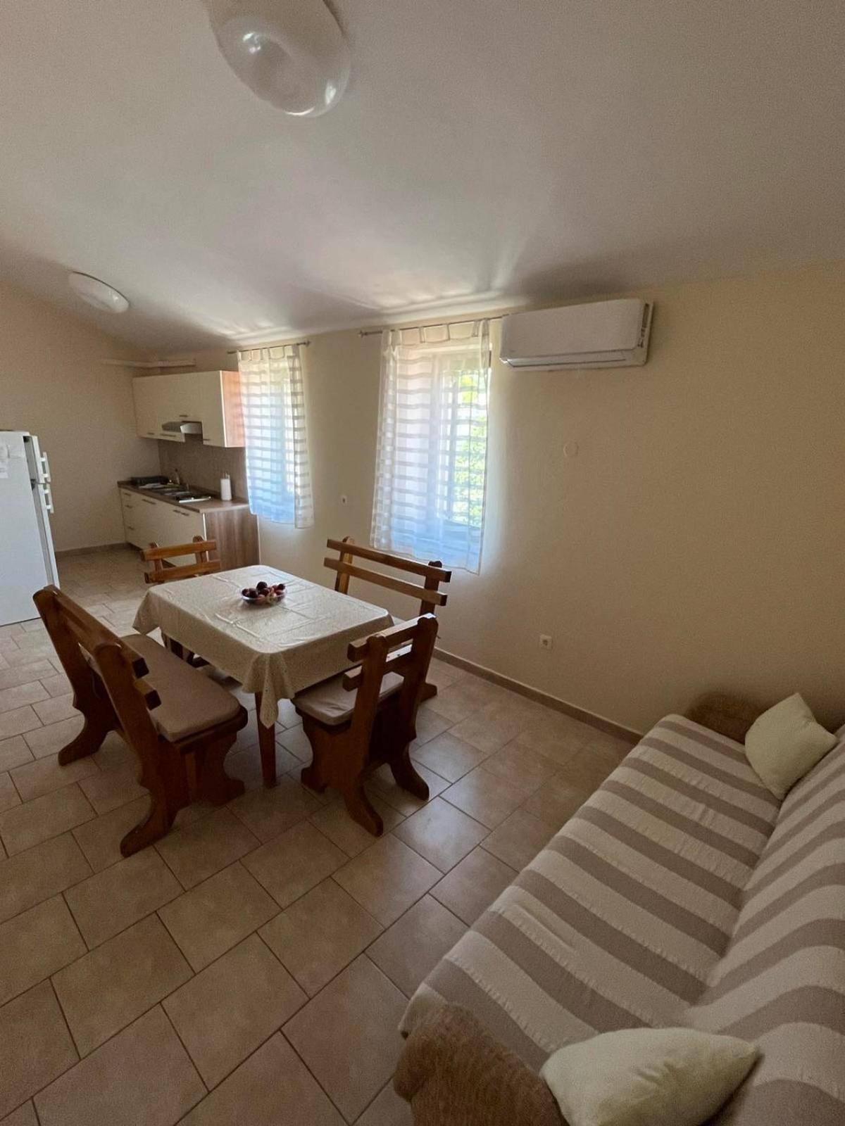 Apartment Lavanda Starigrad Exterior photo