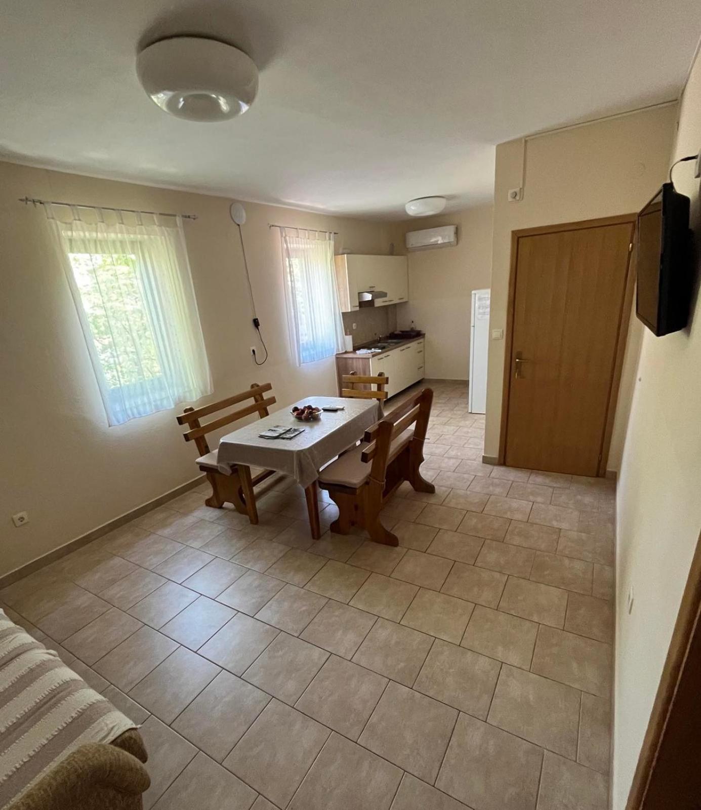 Apartment Lavanda Starigrad Exterior photo