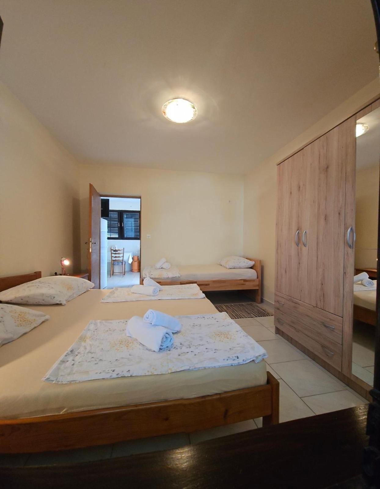 Apartment Lavanda Starigrad Exterior photo